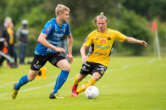 Halmstads Viktor Ljung och Elfsborgs Simon Hedlund