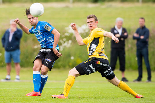 Halmstads Sead Haksabanovic och Elfsborgs Jesper Manns