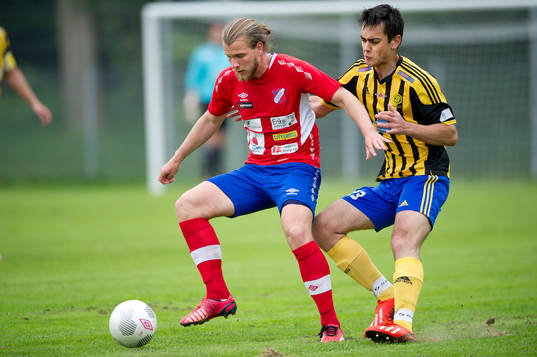 Höganäs Måns Carlsen mot Jonsereds Aleksa Panic