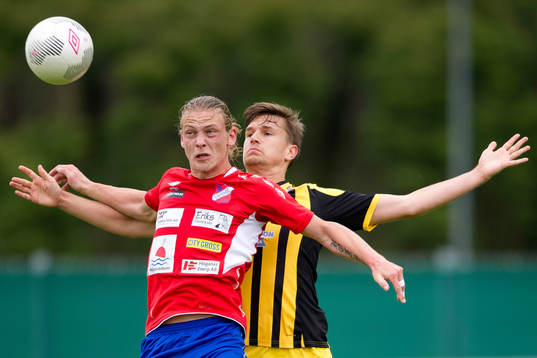Bläddra bland fler bilder av Fotboll, Division 2, Höganäs - Jonsered