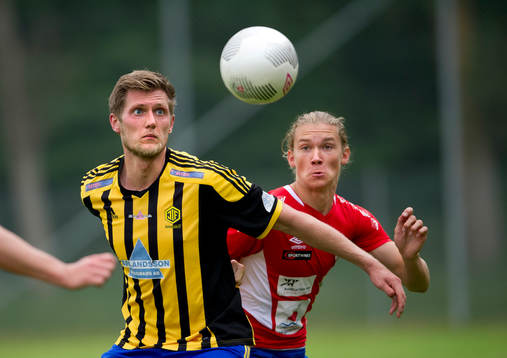 Jonsereds Richard Björnander mot  Höganäs Hugo Bogren