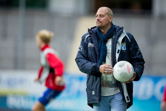 Kristianstads sportchef Anders Swahn innan fotbollsmatchen