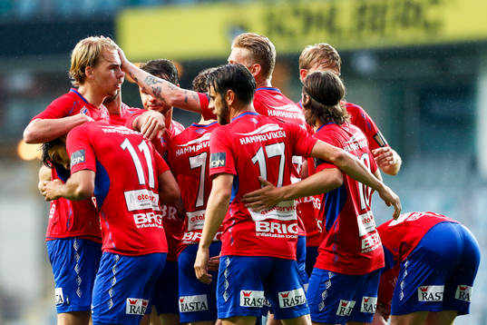 Örgrytes Anton Henriksson jublar