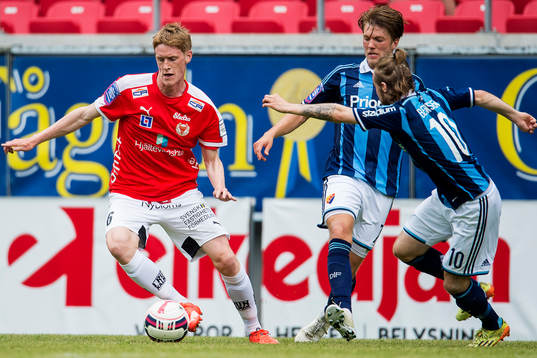 Bläddra bland fler bilder av Fotboll, Träningsmatch, Kalmar - Djurgården