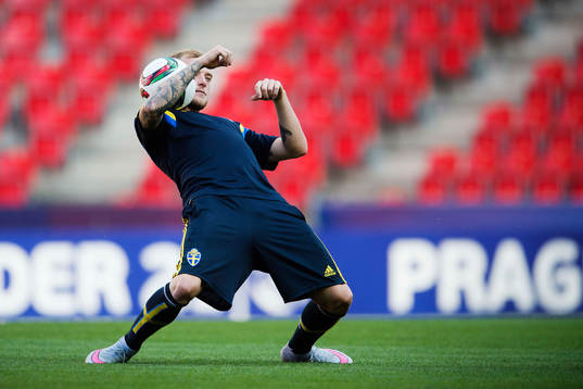 Bläddra bland fler bilder av Fotboll, U21-EM, Träning och Presskonferens, Sverige