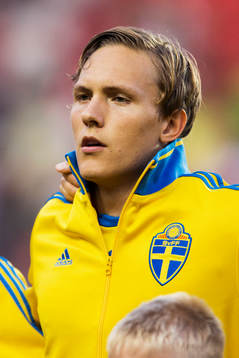 Sveriges Ludwig Augustinsson vid lineup innan