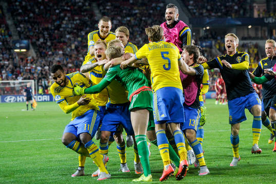 Sveriges spelare firar