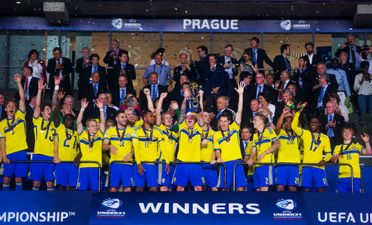 Sveriges Ludwig Augustinsson, Arber Zeneli, Joseph Baffo,