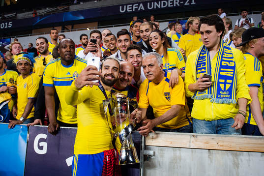 Sveriges Abdullah Khalili firar med familj