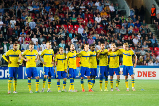 Sveriges Isaac Kiese Thelin, Victor Nilsson Lindelöf,