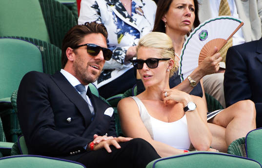 Ishockeyspelaren Henrik Lundqvist med sin fru Therese