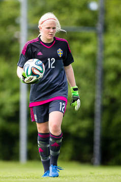 Sveriges målvakt Emma Holmgren