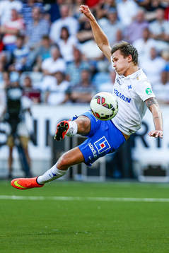 Norrköpings Arnor Ingvi Traustason med målchans
