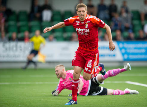 IFK Göteborgs Mikael Boman gör 0-1 målet