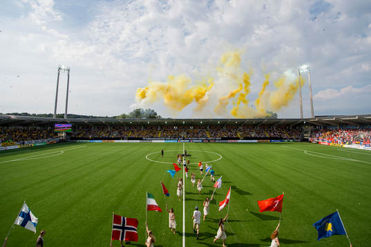Invigning av Bravida Arena innan fotbollsmatchen i