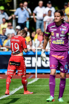 Elfsborgs Simon Hedlund deppar