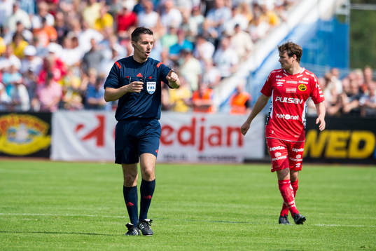 Domaren Bojan Pandzic