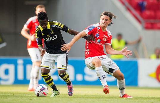 s Ebenezer Ofori och Kalmars Marcus Antonsson