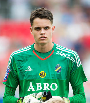 s målvakt Oscar Linnér
