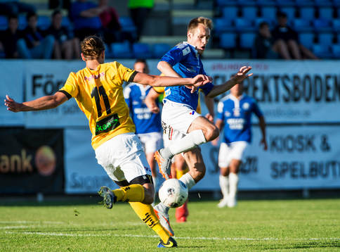 Närkamp mellan Lunds Cimon Lydén och Trelleborgs Zoran