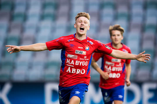 Bläddra bland fler bilder av Fotboll, Div 1 Södra, Örgryte - Öster