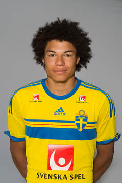 Alexander Jallow som spelar i P17/98-landslaget