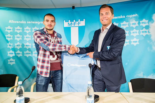Malmö FF presenterar ett nyförvärv i form av Vladimir