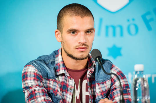 Malmö FF presenterar ett nyförvärv i form av Vladimir