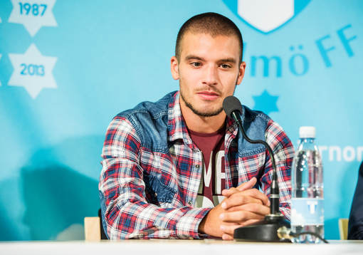 Malmö FF presenterar ett nyförvärv i form av Vladimir