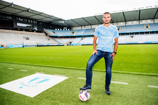 Malmö FF presenterar ett nyförvärv i form av Vladimir