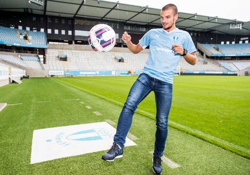 Malmö FF presenterar ett nyförvärv i form av Vladimir