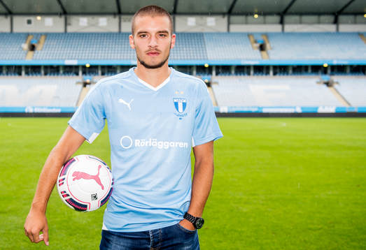 Malmö FF presenterar ett nyförvärv i form av Vladimir