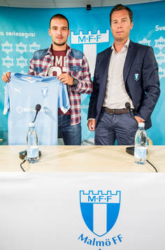 Malmö FF presenterar ett nyförvärv i form av Vladimir