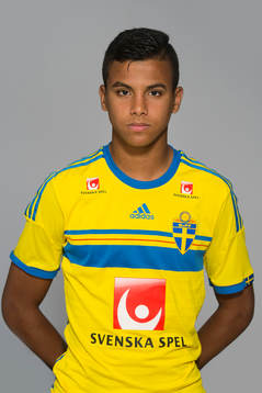 Aziz Essaisi som spelar i P17/98-landslaget