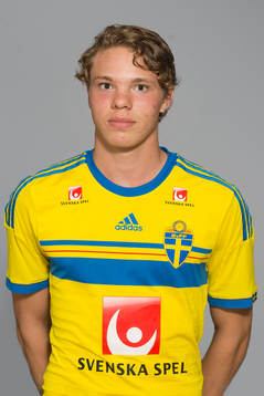 Fredrik Alm som spelar i P17/98-landslaget
