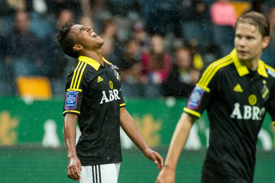 s Niclas Eliasson reagerar