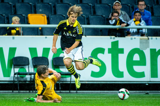 s Sam Lundholm