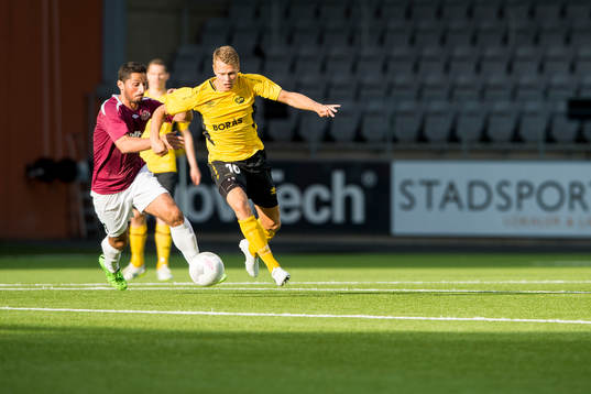 Elfsborgs Viktor Claesson och Lahtis Xhevdet Gela