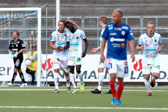 Gefles Anders Bååth kramar om målgörare Dioh Williams