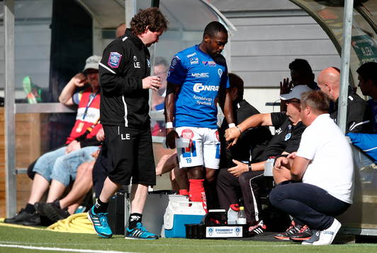 Åtvidabergs John Owoeri byts ut