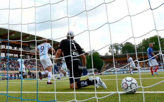 Mål 1-1 av Gefles Dioh Williams förbi Åtvidabergs