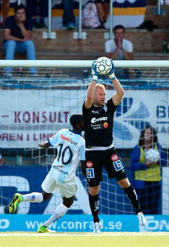 Åtvidabergs målvakt Henrik Gustavsson