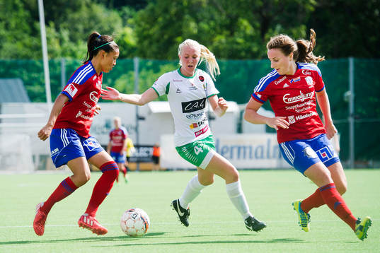 Vittsjös Michelle Pao mot Hammarbys Linnéa Eriksson