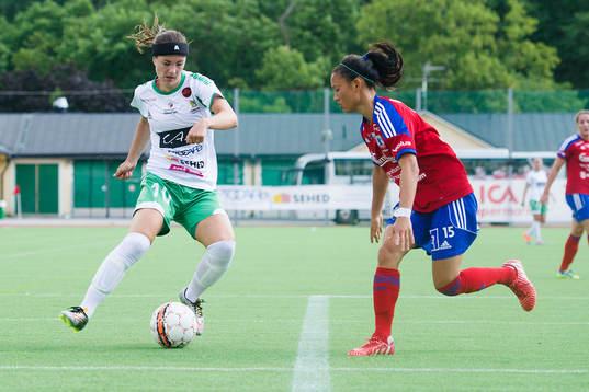 Hammarbys Elina Johansson och Vittsjös Michelle Pao