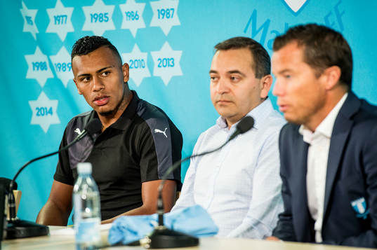 Malmö FF presenterar ett nyförvärv i form av Luis Felipe