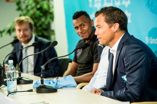 Malmö FF presenterar ett nyförvärv i form av Luis Felipe