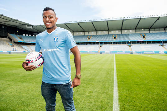 Malmö FF presenterar ett nyförvärv i form av Luis Felipe