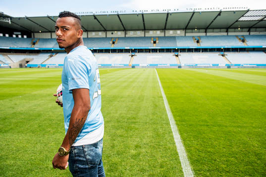 Malmö FF presenterar ett nyförvärv i form av Luis Felipe