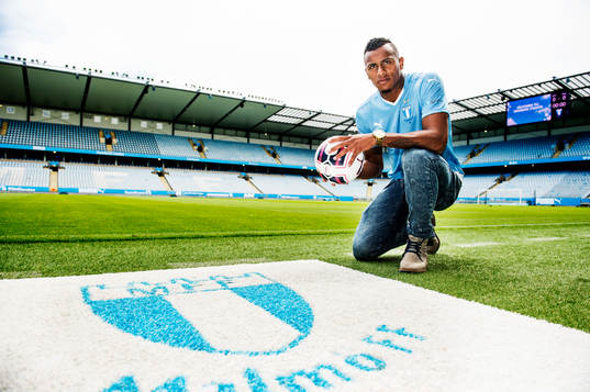 Malmö FF presenterar ett nyförvärv i form av Luis Felipe