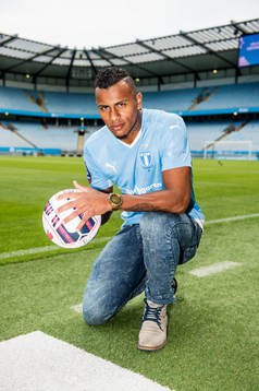 Malmö FF presenterar ett nyförvärv i form av Luis Felipe